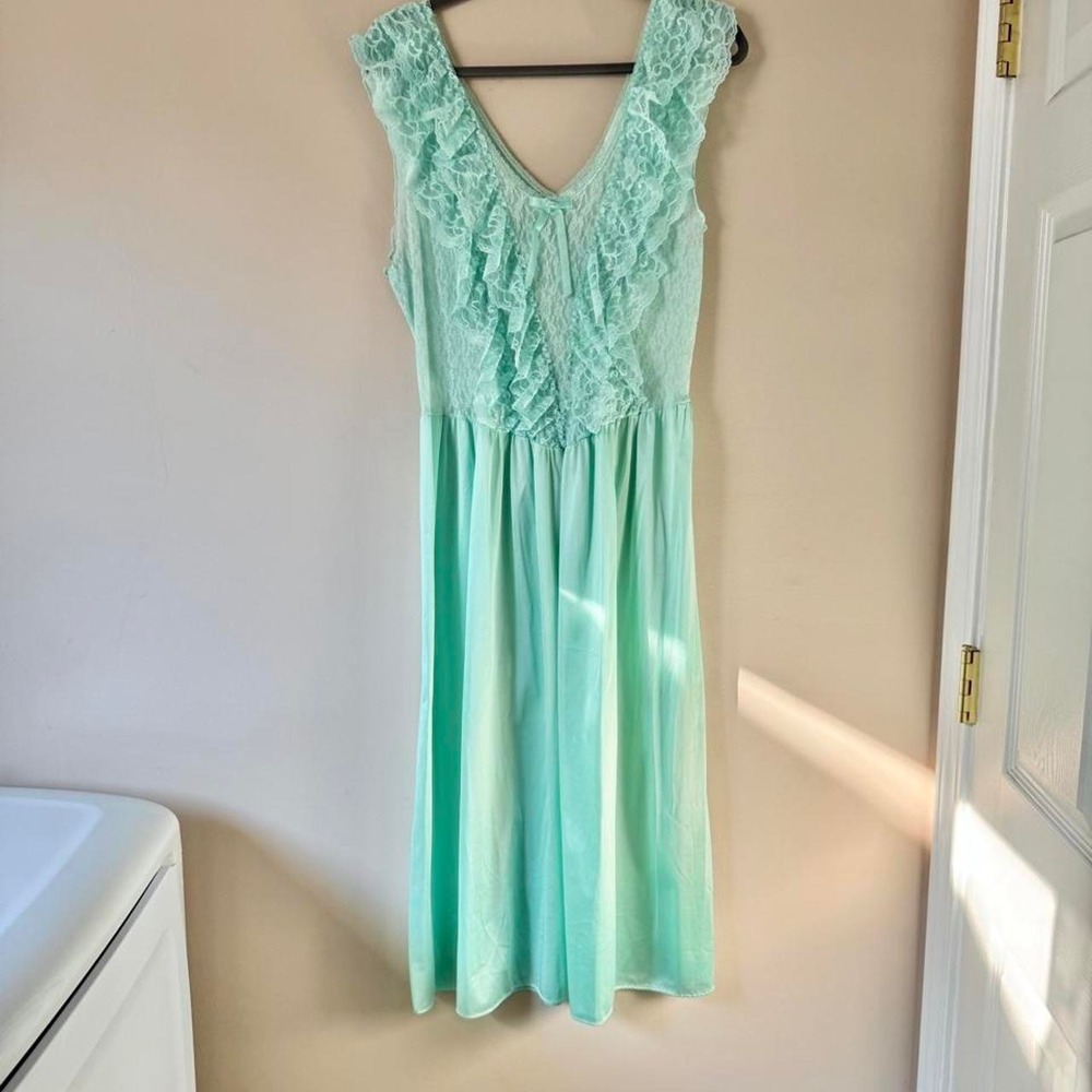 Vintage Cinema Etoile seafoam / mint lace ruffle slip blue 80 90 peignoir dress
